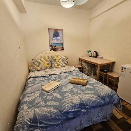 Cozy Studio in Yerevan's Center Buitenkant foto