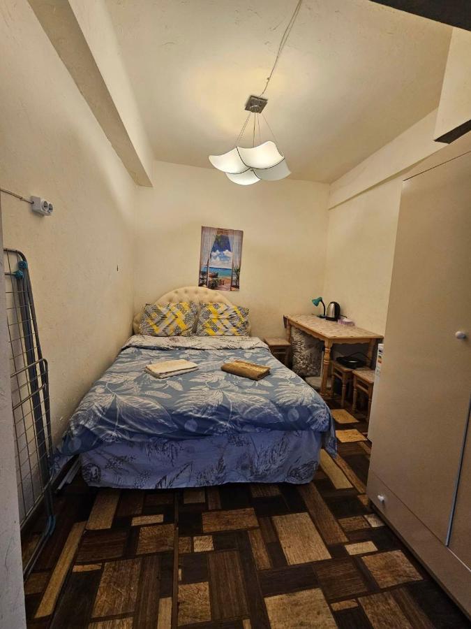 Cozy Studio in Yerevan's Center Buitenkant foto